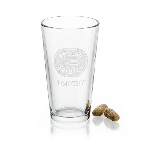 NASCAR Salutes 16 oz Pint Glass